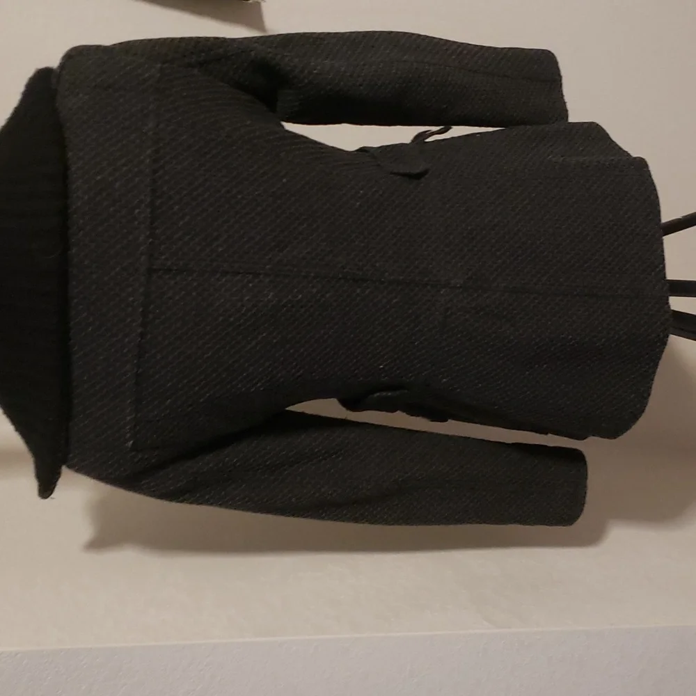 Warm wool black coat - Picture 4 of 7